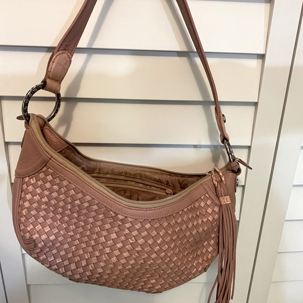 Brighton Woven Shoulder Bag in Blush Pink